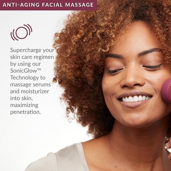 berry PMD Clean smart facial cleaning device | berry | $159 retail - Picture 6 of 9